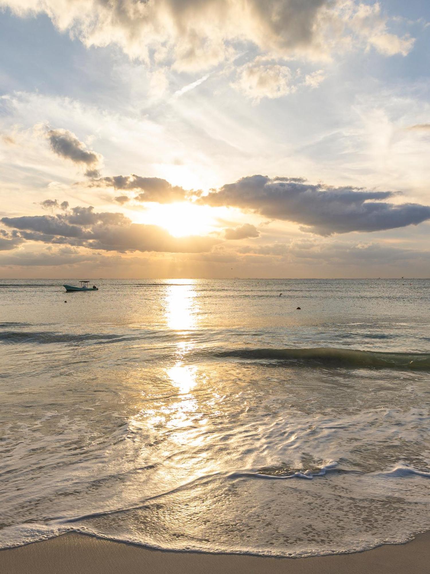 Areia Playa Del Carmen - Beach Front Hotel מראה חיצוני תמונה